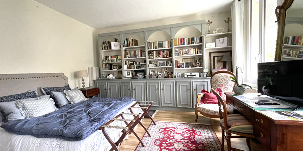 maison à ST DENIS DE PILE (33910)